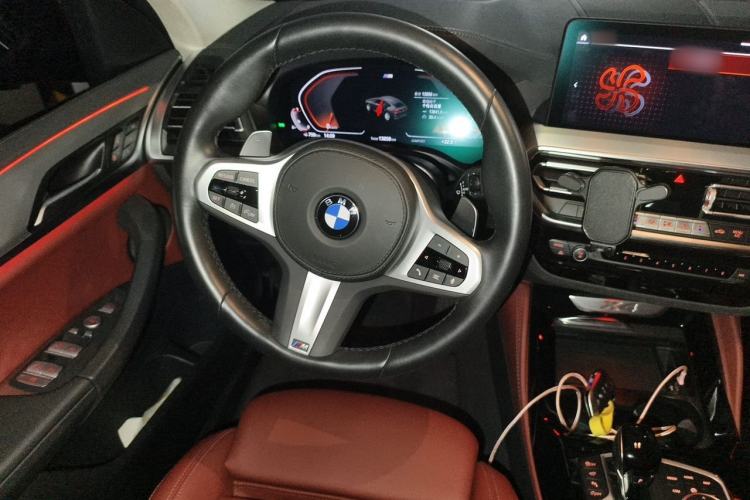 Used BMW X4 2022 xDrive 30i M Sport Package Steering Wheel