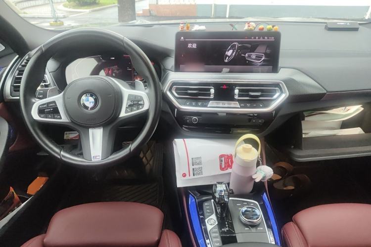 Used BMW X4 2022 Restyled xDrive 30i M Sport Night Edition Package Steering Wheel