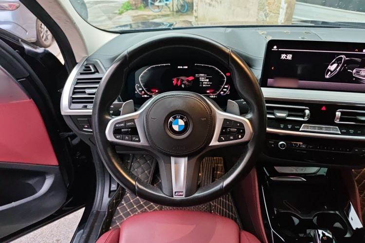 Used BMW X4 2022 xDrive 25i M Sport Package Steering Wheel
