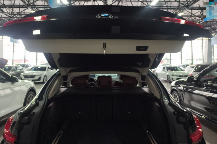 Used BMW X4 2022 xDrive 25i M Sport Package Trunk