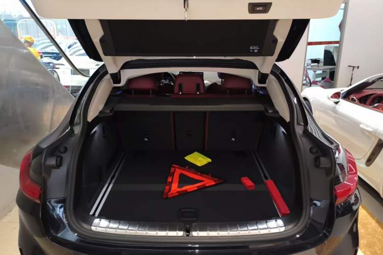 Used BMW X4 2022 xDrive 25i M Sport Package Trunk