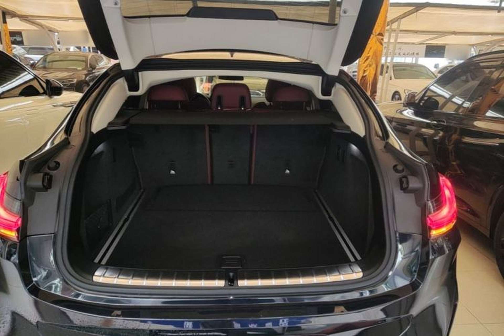 Used BMW X4 2022 xDrive 25i M Sport Package Trunk