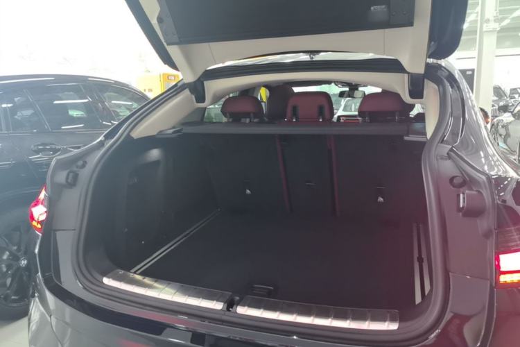 Used BMW X4 2022 xDrive 25i M Sport Package Trunk