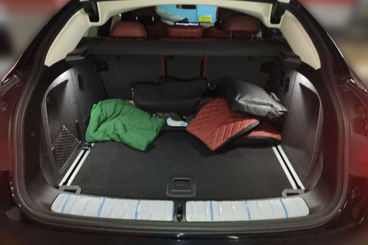 Used BMW X4 2022 xDrive 30i M Sport Package Trunk