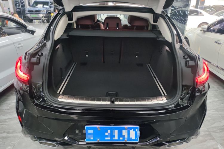 Used BMW X4 2022 xDrive 25i M Sport Package Trunk