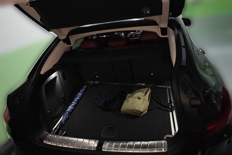 Used BMW X4 2022 xDrive 25i M Sport Package Trunk