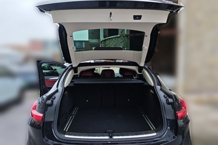 Used BMW X4 2022 xDrive 25i M Sport Package Trunk