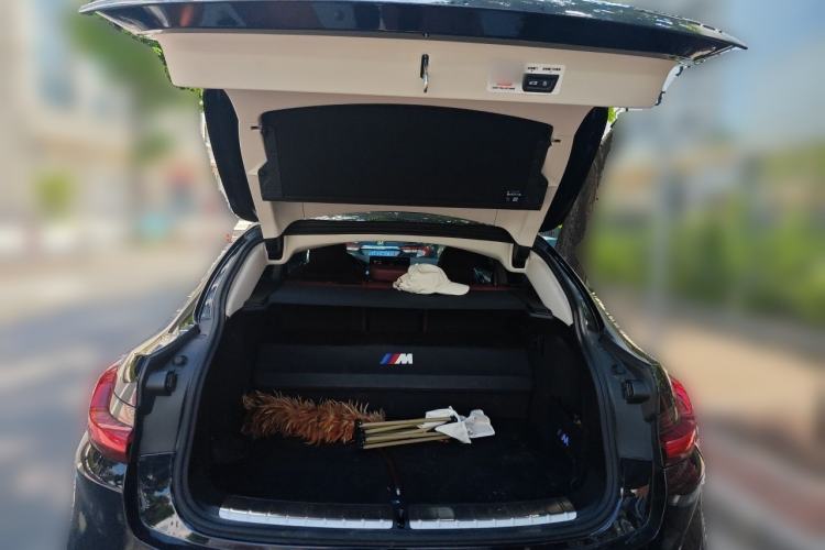 Used BMW X4 2022 xDrive 30i M Sport Package Trunk