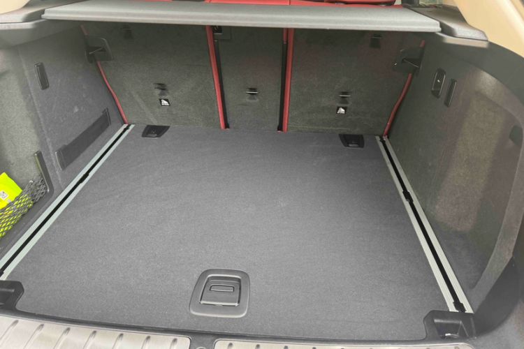 Used BMW X4 2022 xDrive 30i M Sport Package Trunk