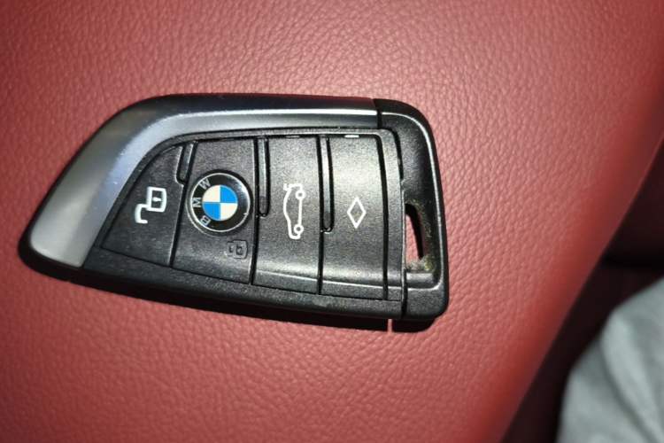 Used BMW X4 2022 xDrive 25i M Sport Package Vehicle Key