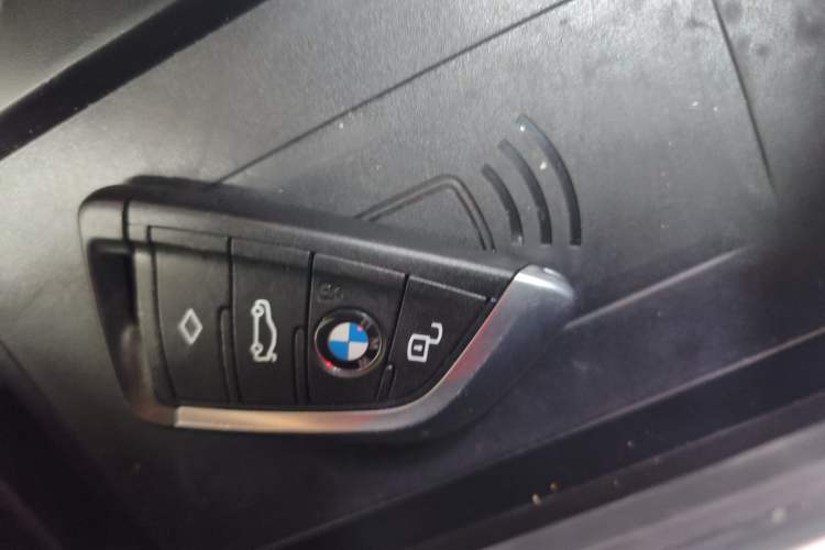 Used BMW X4 2022 xDrive 30i M Sport Package Vehicle Key