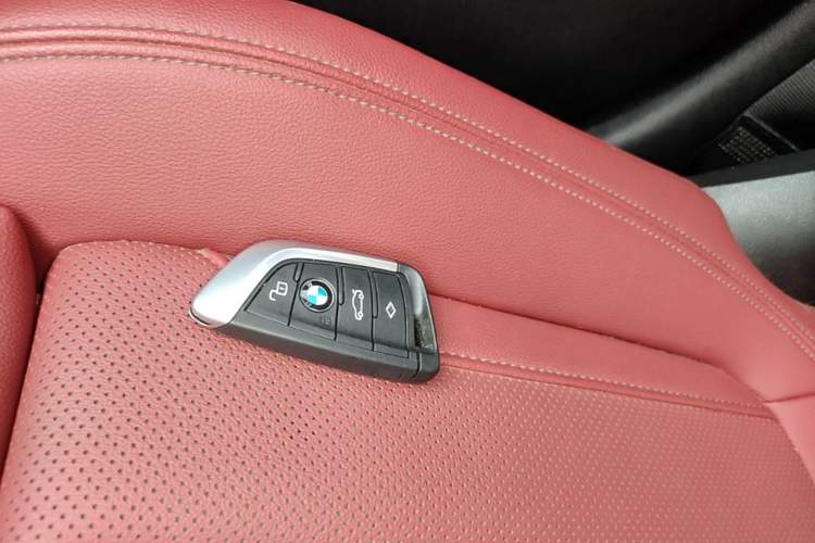 Used BMW X4 2022 xDrive 25i M Sport Package Vehicle Key
