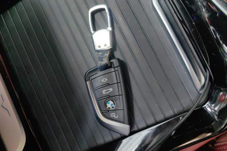 Used BMW X4 2022 xDrive 25i M Sport Package Vehicle Key