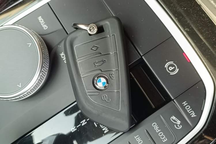 Used BMW X4 2022 xDrive 25i M Sport Package Vehicle Key