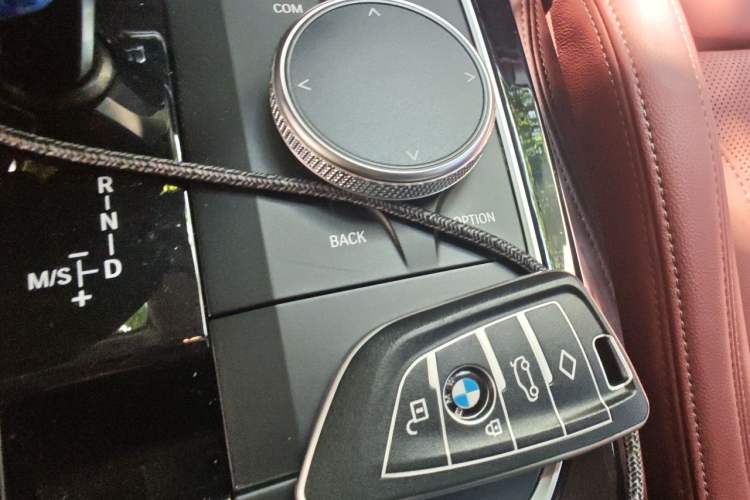 Used BMW X4 2022 xDrive 25i M Sport Package Vehicle Key