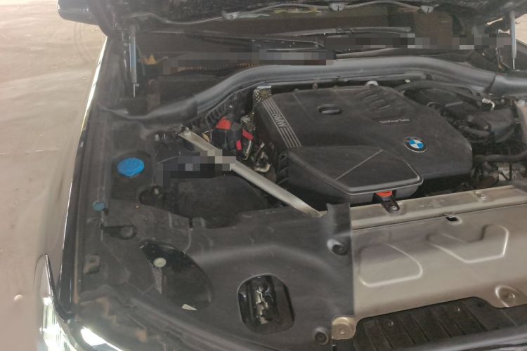 Used BMW X4 2022 xDrive 25i M Sport Package Engine Bay Right