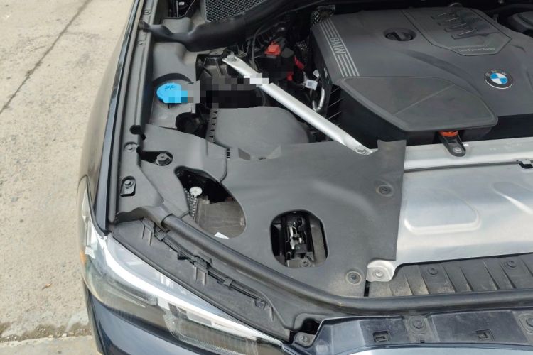 Used BMW X4 2022 xDrive 25i M Sport Package Engine Bay Right