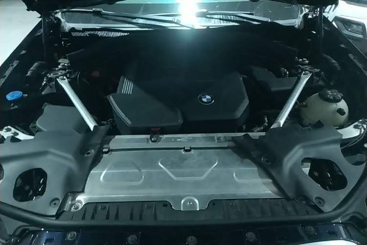 Used BMW X4 2022 xDrive 25i M Sport Package Engine Bay