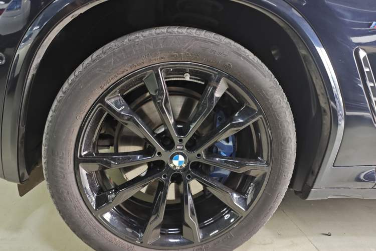 Used BMW X4 2022 Restyled xDrive 30i M Sport Night Edition Package Exterior 3
