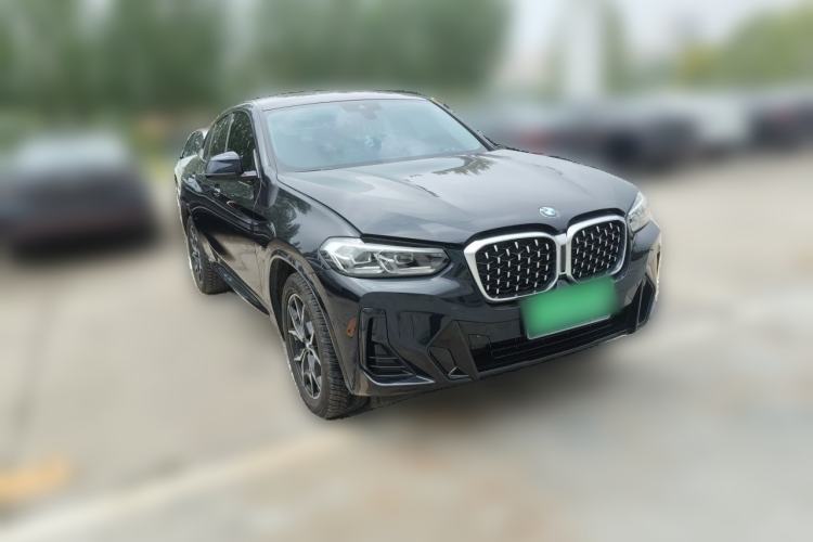 Used BMW X4 2022 xDrive 25i M Sport Package Front Right 45 Deg