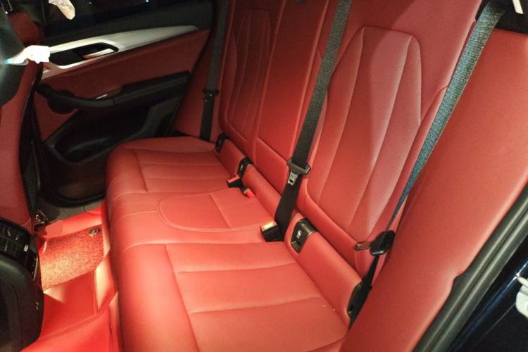 Used BMW X4 2022 xDrive 25i M Sport Package Left Rear Seat