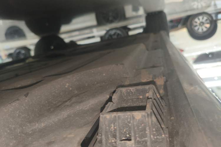 Used BMW X4 2022 xDrive 25i M Sport Package Left Side Sill