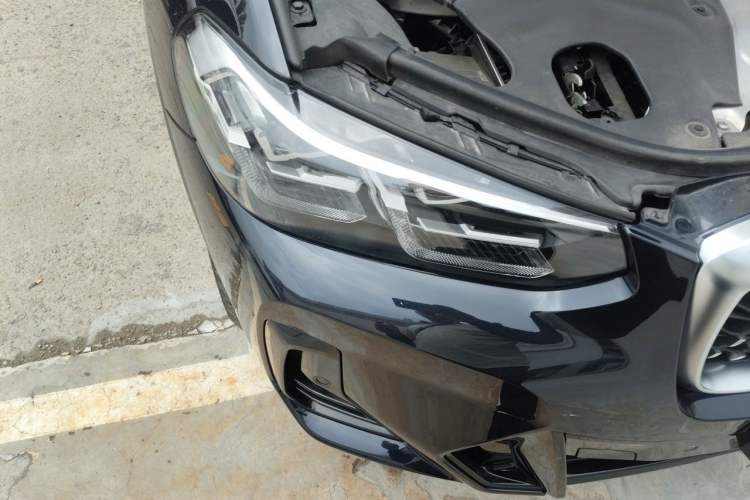 Used BMW X4 2022 xDrive 25i M Sport Package Right Front Headlight