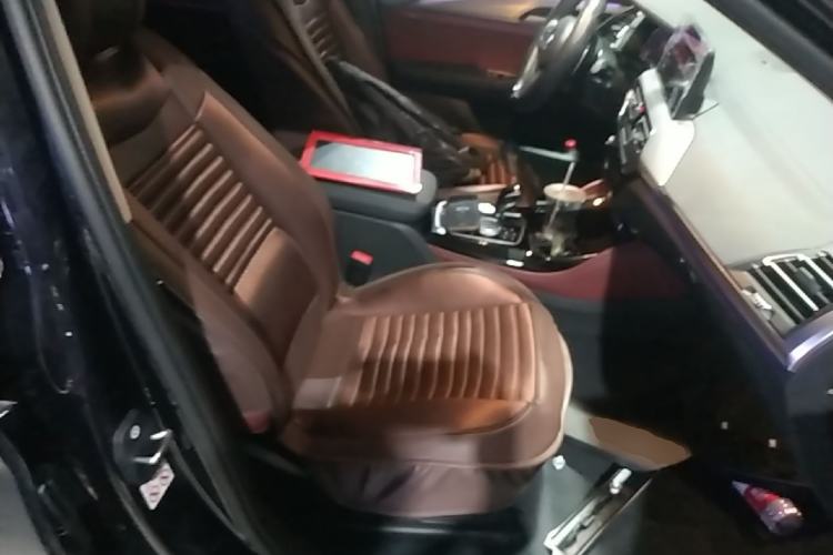 Used BMW X4 2022 xDrive 25i M Sport Package Right Front Seat