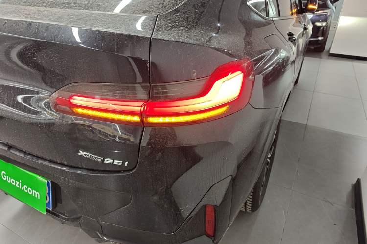 Used BMW X4 2022 xDrive 25i M Sport Package Right Rear Taillight
