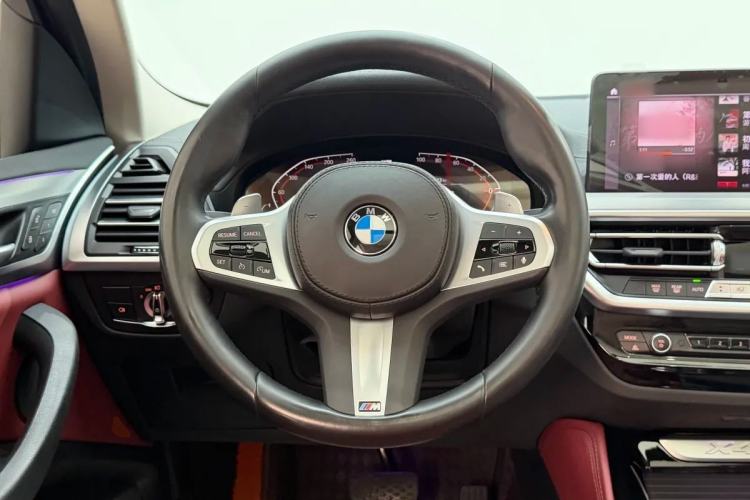 Used BMW X4 2022 xDrive 25i M Sport Package Steering Wheel