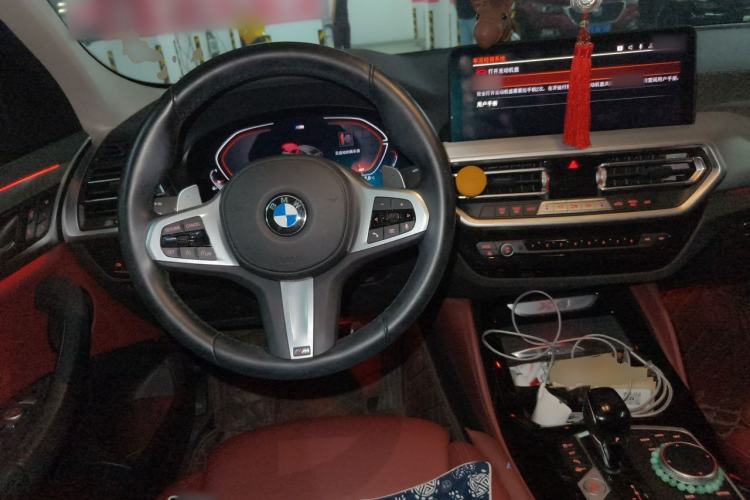 Used BMW X4 2022 xDrive 30i M Sport Package Steering Wheel