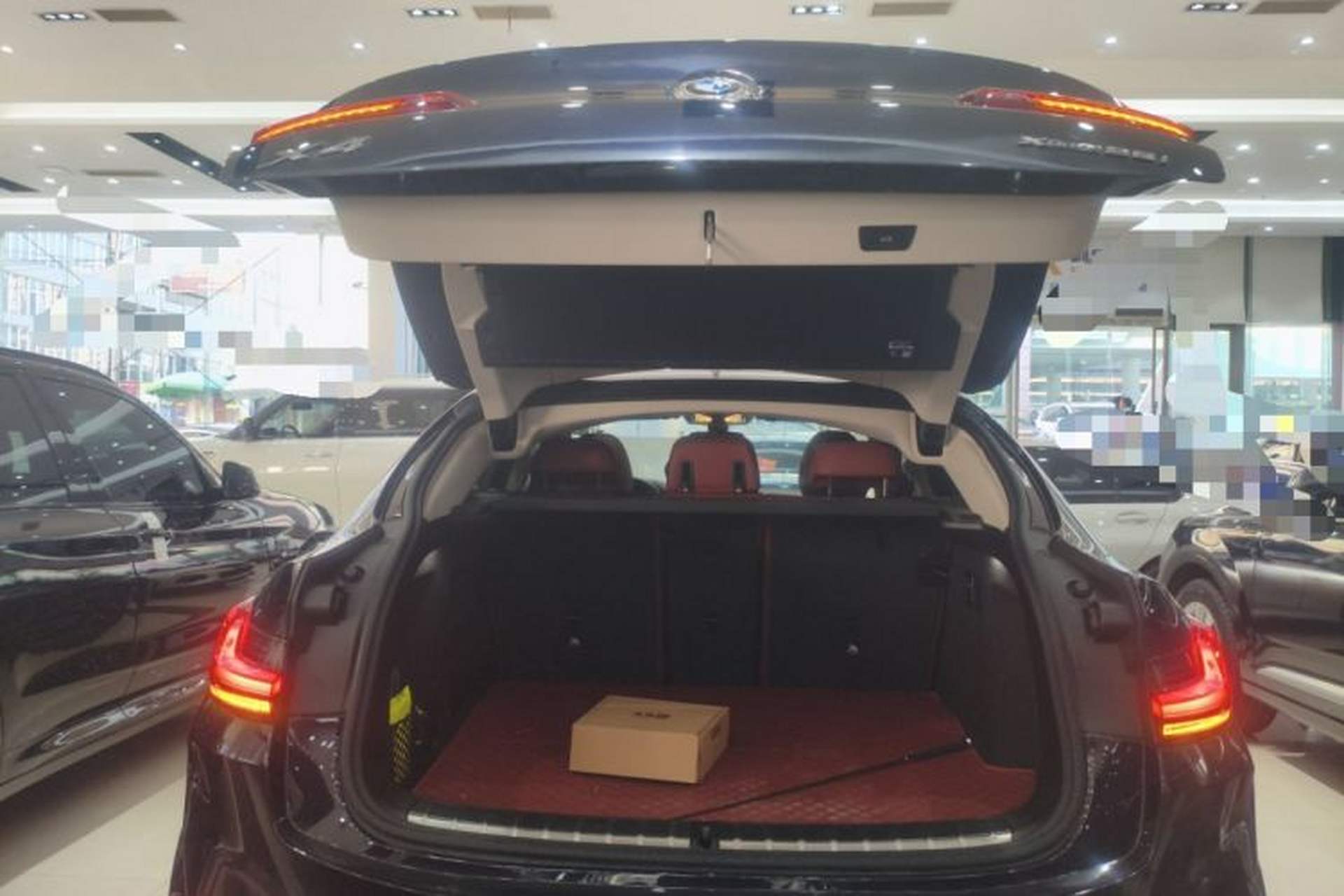 Used BMW X4 2022 xDrive 25i M Sport Package Trunk