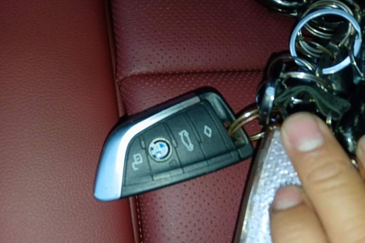 Used BMW X4 2022 xDrive 25i M Sport Package Vehicle Key