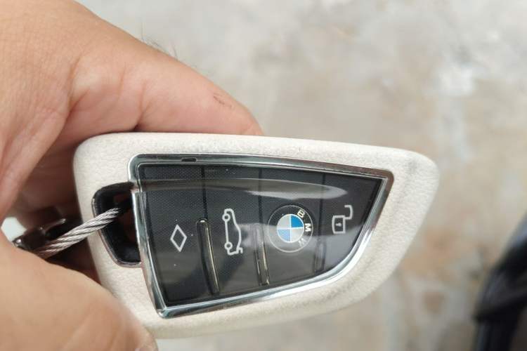 Used BMW X4 2022 xDrive 25i M Sport Package Vehicle Key