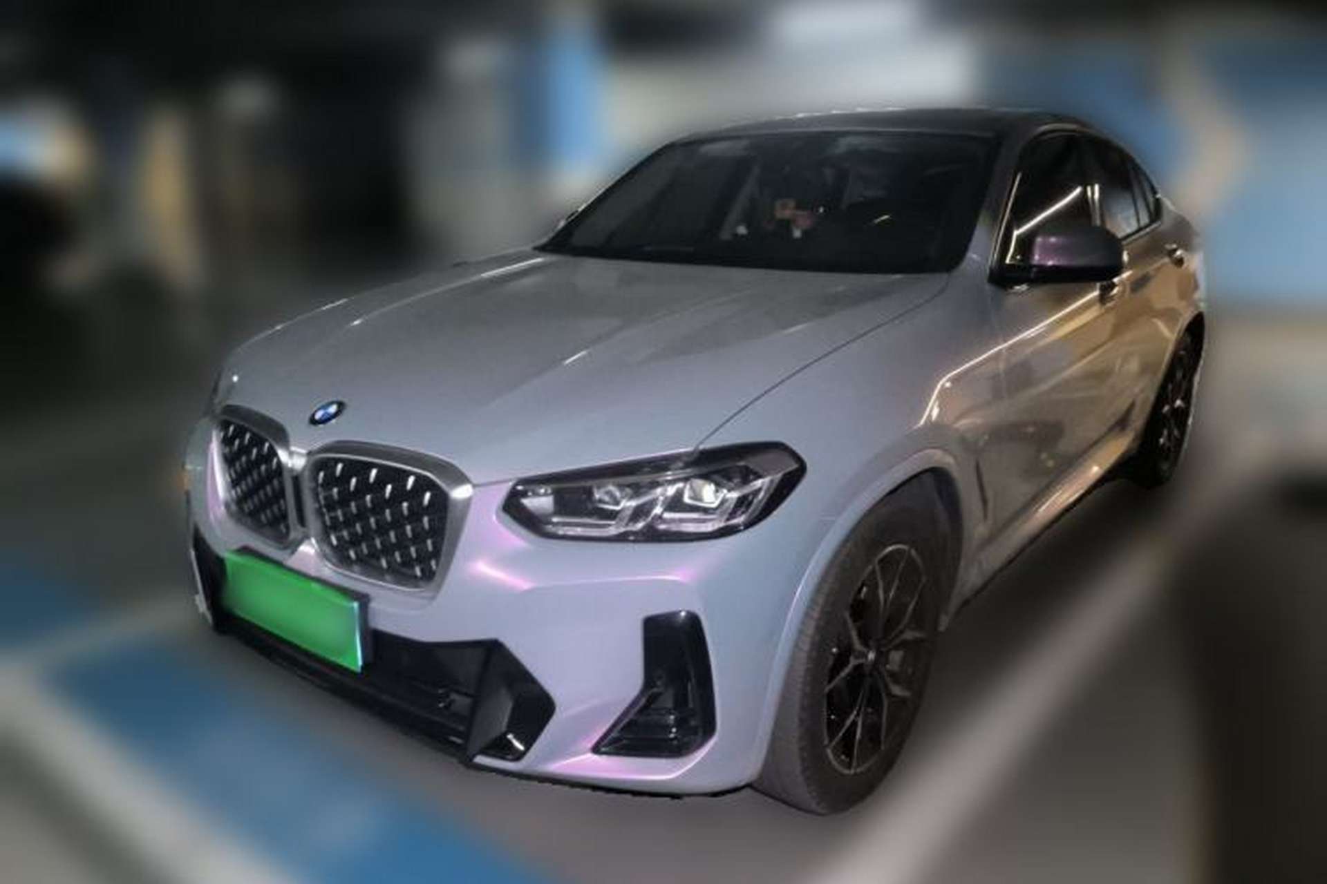 Used BMW X4 2022 xDrive 25i M Sport Package Front Left 45 Deg