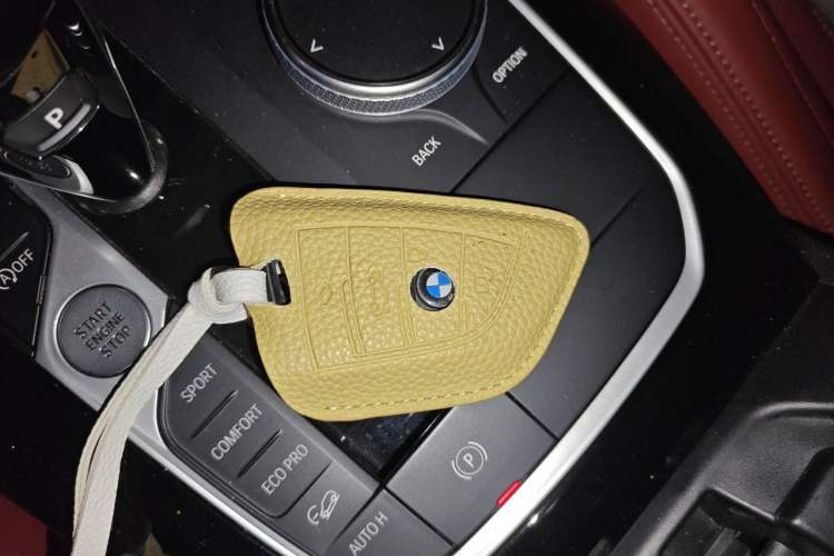 Used BMW X4 2022 xDrive 25i M Sport Package Vehicle Key