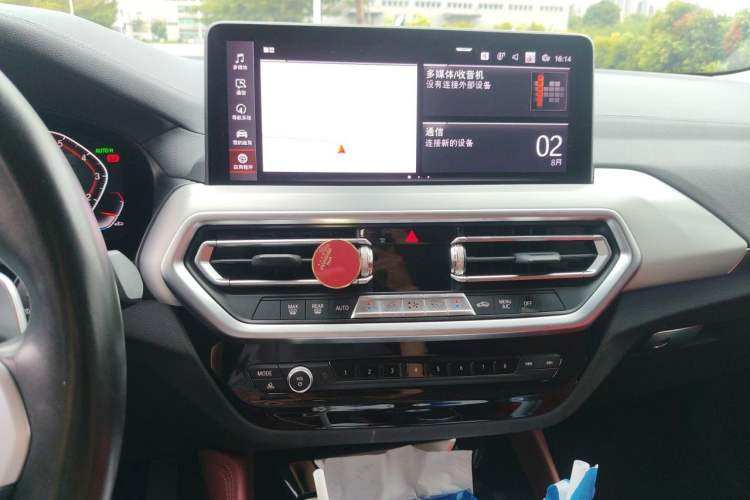 Used BMW X4  Audio And AC Panel