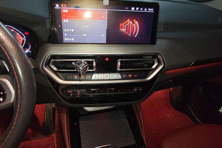 Used BMW X4 2022 xDrive 25i M Sport Package Audio And AC Panel