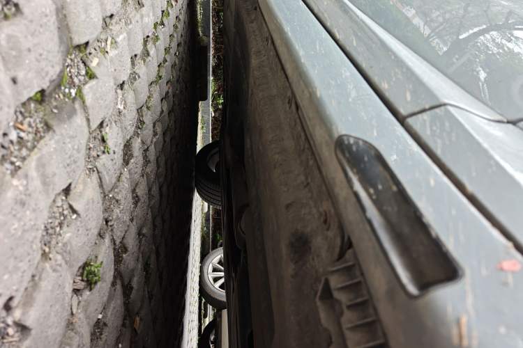 Used BMW X4 2022 xDrive 30i M Sport Package Chassis Front Right