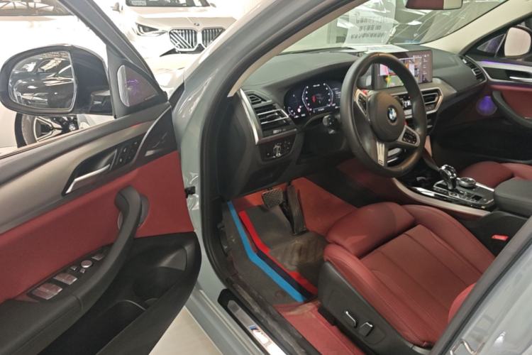 Used BMW X4 2022 Restyled xDrive 30i M Sport Night Edition Package Driver Seat