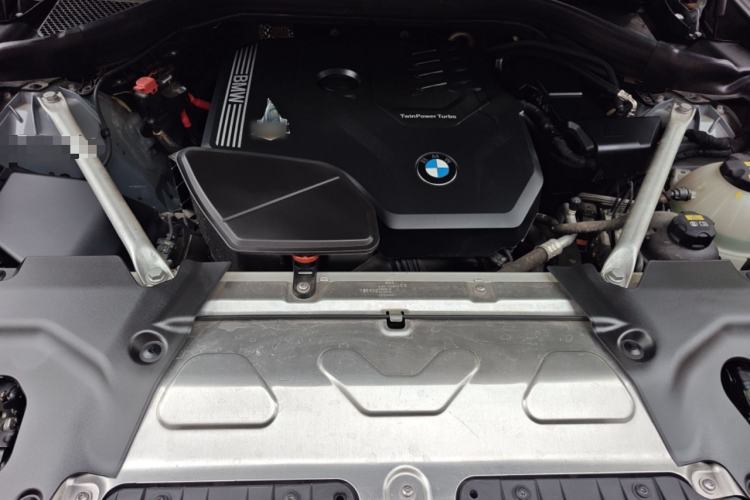 Used BMW X4 2022 xDrive 30i M Sport Package Engine Bay