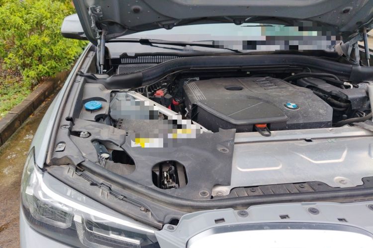 Used BMW X4  Engine Bay Right
