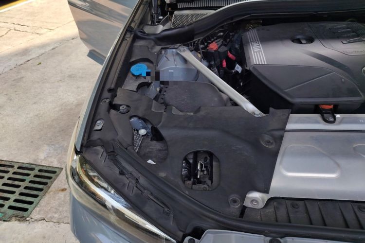 Used BMW X4 2022 xDrive 30i M Sport Package Engine Bay Right