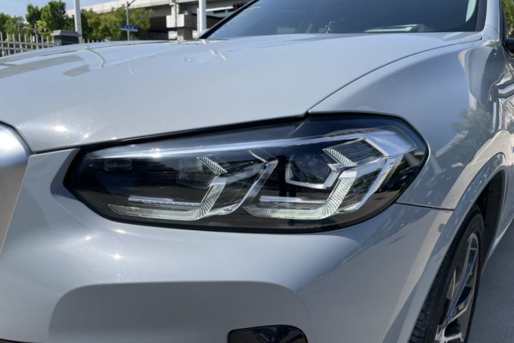 Used BMW X4 2022 xDrive 30i M Sport Package Exterior 8
