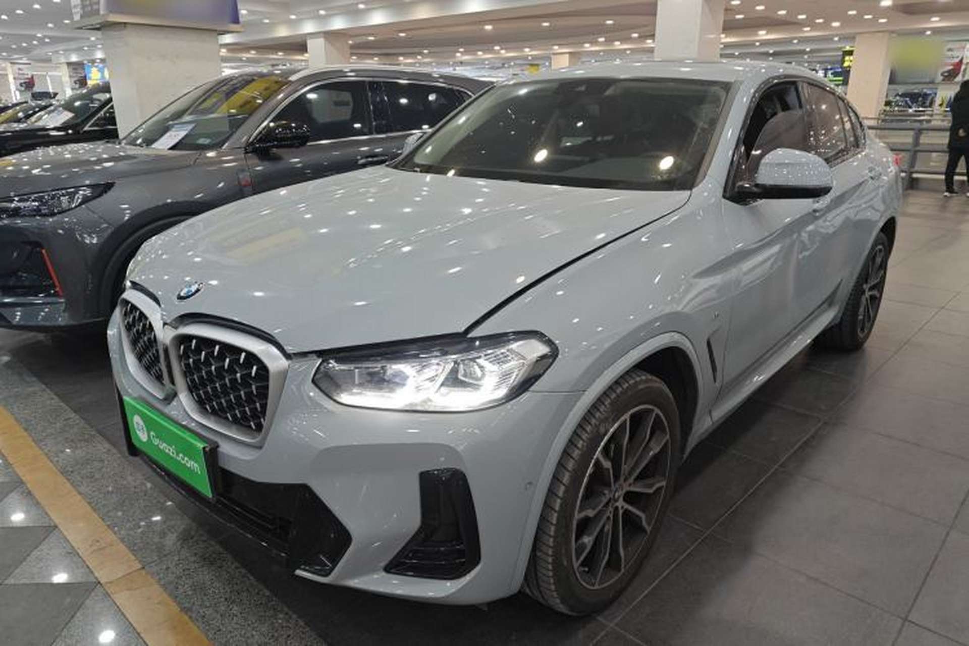 Used BMW X4 2022 xDrive 30i M Sport Package Front Left 45 Deg