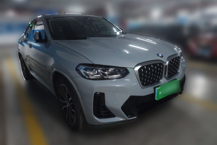 Used BMW X4 2022 xDrive 30i M Sport Package Front Right 45 Deg
