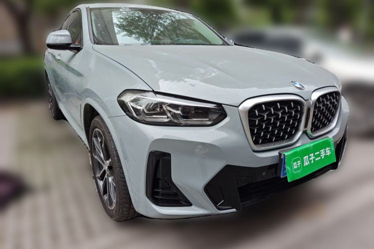 Used BMW X4 2022 xDrive 30i M Sport Package Front Right 45 Deg