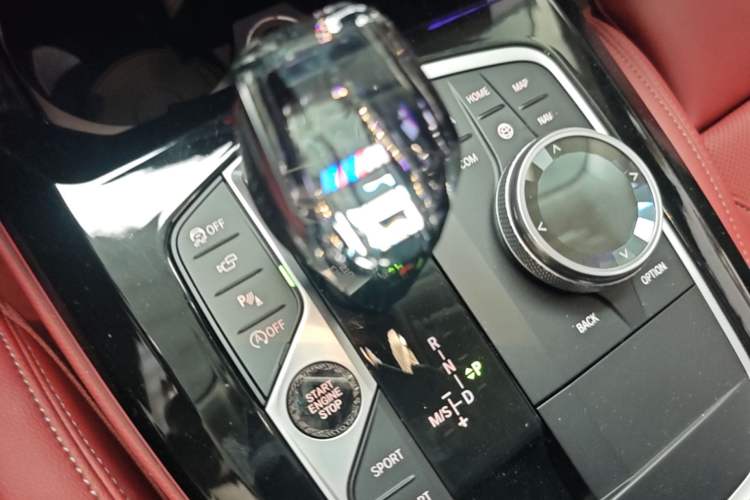 Used BMW X4 2022 Restyled xDrive 30i M Sport Night Edition Package Gear Lever