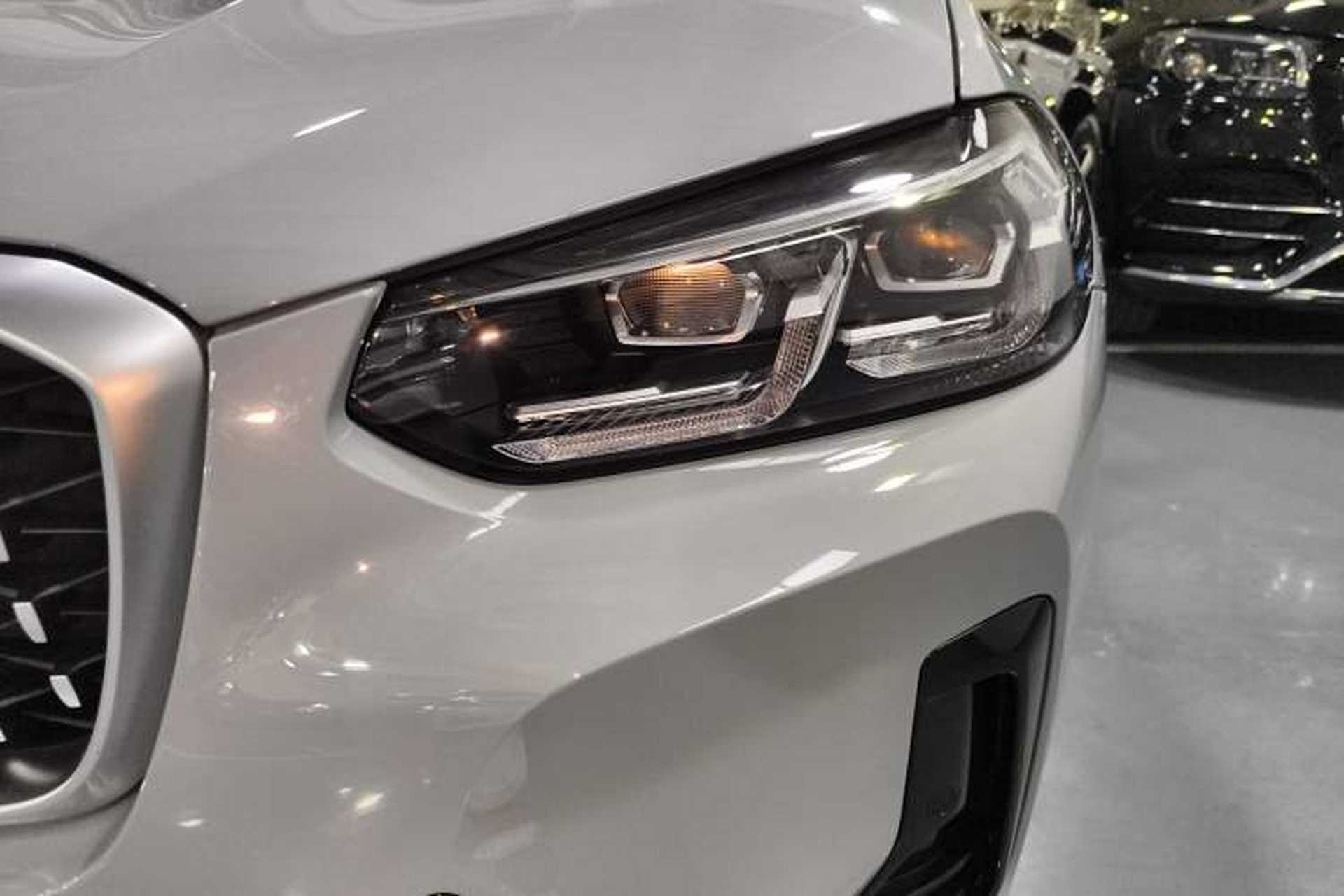 Used BMW X4 2022 xDrive 30i M Sport Package Left Front Headlight