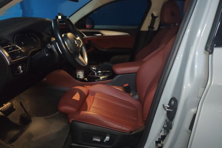 Used BMW X4 2022 xDrive 30i M Sport Package Left Front Seat